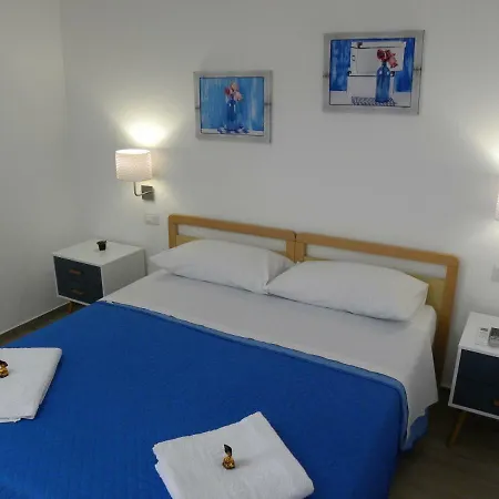 Ibiscus Bed & Breakfast *